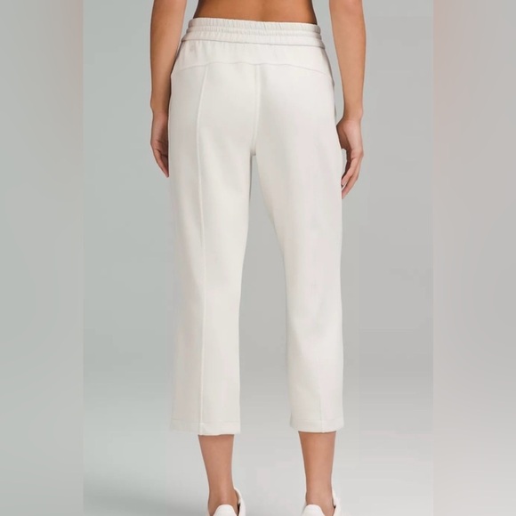 lululemon athletica Pants - lululemon athletica Cropped Straight-Leg Pants in Off-White